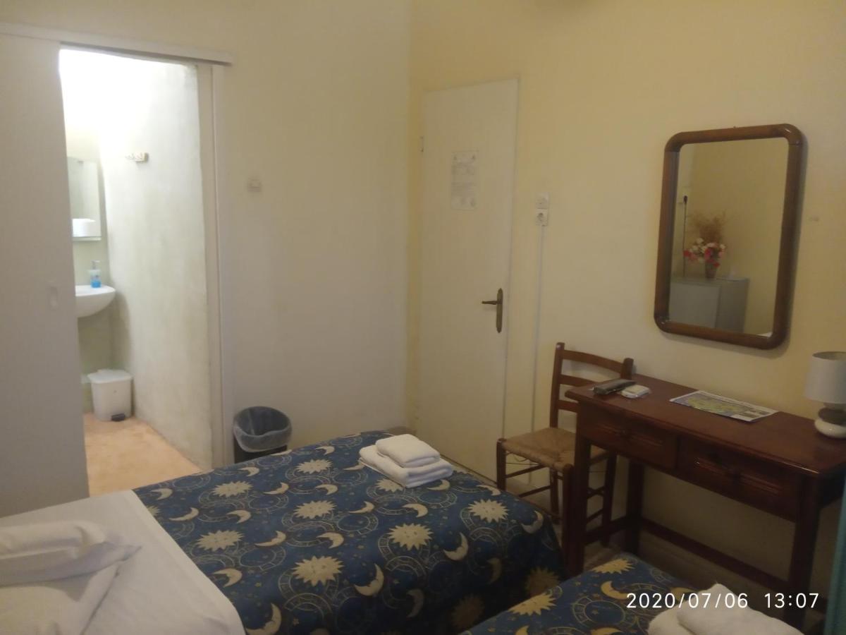 Captain'S Rooms Aegina Екстер'єр фото